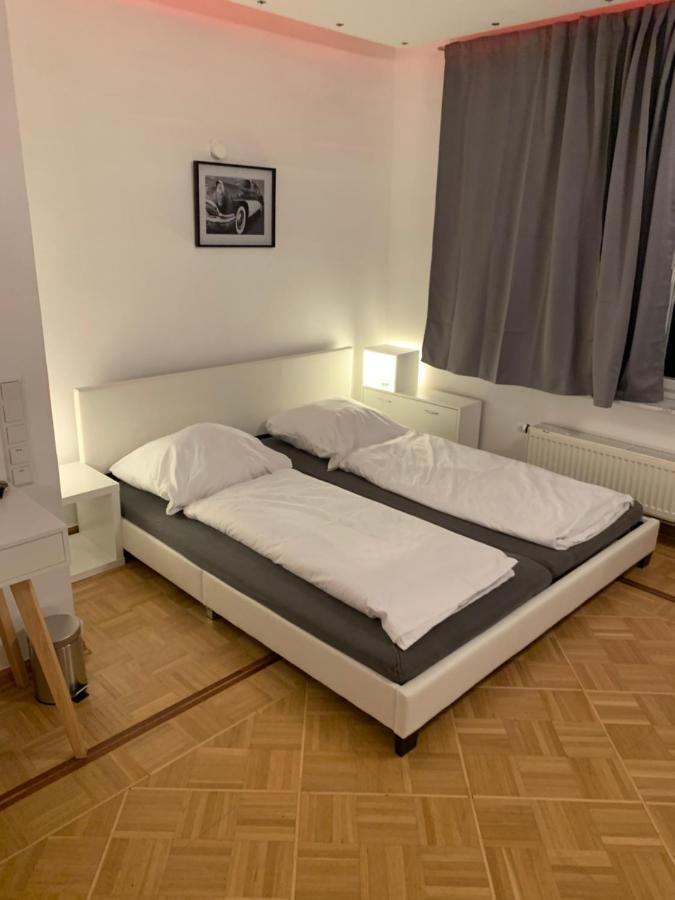 Aschaffapartment 4 Schlafzimmer Bis 10 Personen Bei Aschaffenburg Mainaschaff Εξωτερικό φωτογραφία