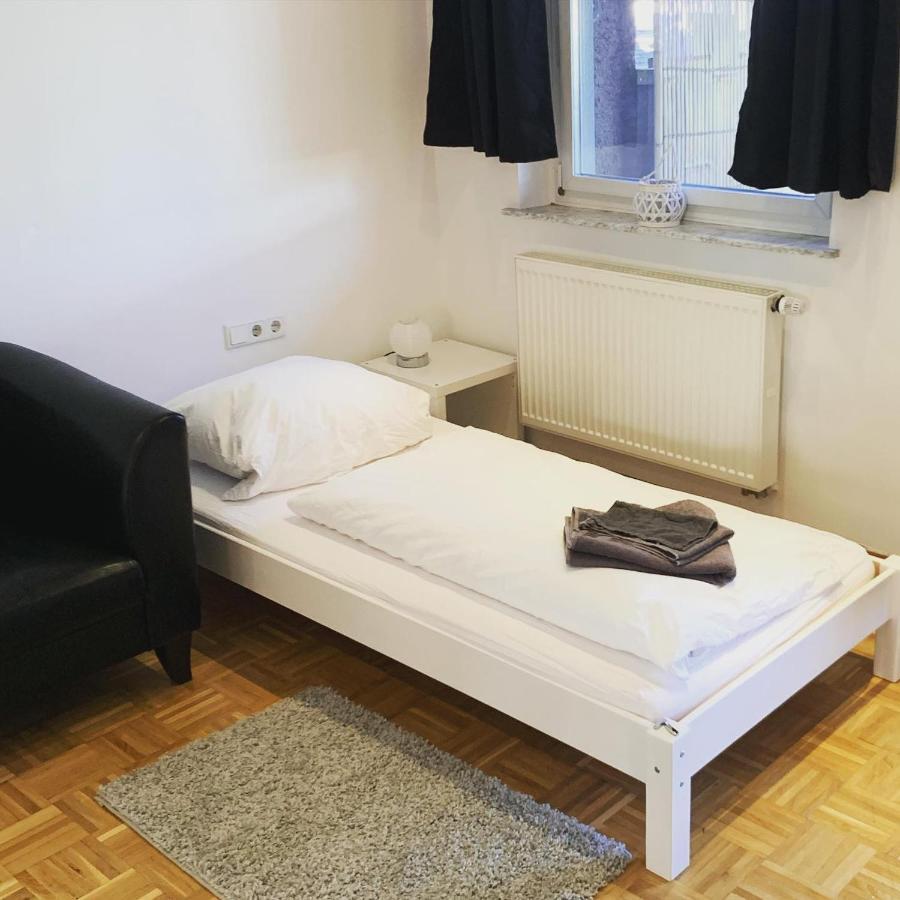 Aschaffapartment 4 Schlafzimmer Bis 10 Personen Bei Aschaffenburg Mainaschaff Εξωτερικό φωτογραφία