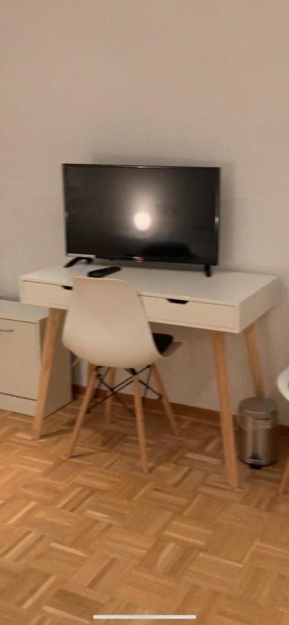 Aschaffapartment 4 Schlafzimmer Bis 10 Personen Bei Aschaffenburg Mainaschaff Εξωτερικό φωτογραφία