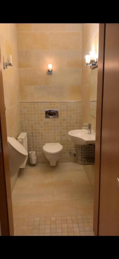 Aschaffapartment 4 Schlafzimmer Bis 10 Personen Bei Aschaffenburg Mainaschaff Εξωτερικό φωτογραφία
