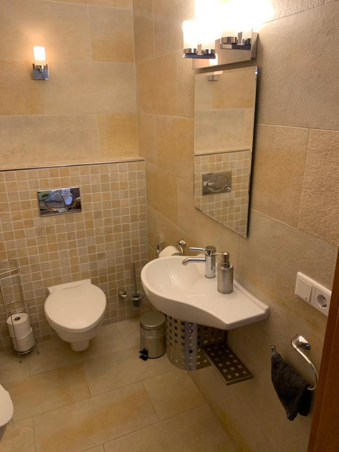 Aschaffapartment 4 Schlafzimmer Bis 10 Personen Bei Aschaffenburg Mainaschaff Εξωτερικό φωτογραφία