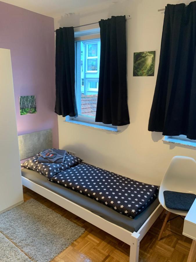 Aschaffapartment 4 Schlafzimmer Bis 10 Personen Bei Aschaffenburg Mainaschaff Εξωτερικό φωτογραφία